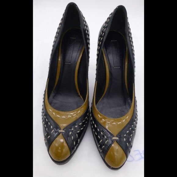 Bottega Veneta Almond Patent Stitched Leather Heels - Picture 7 of 15